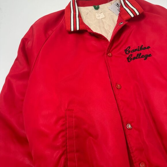 Vintage Cariboo College Quilted Jacket XL - Picture 2 of 3
